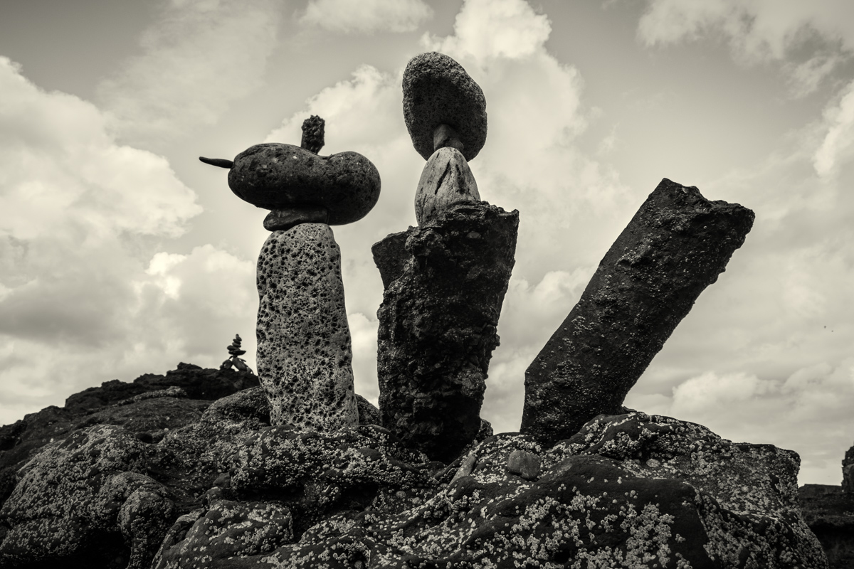 Marco Monesini stone stacking